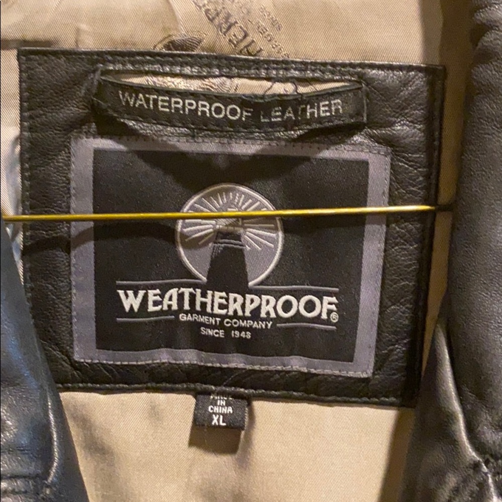 Weatherproof Leather Jacket - Picture 5 of 8